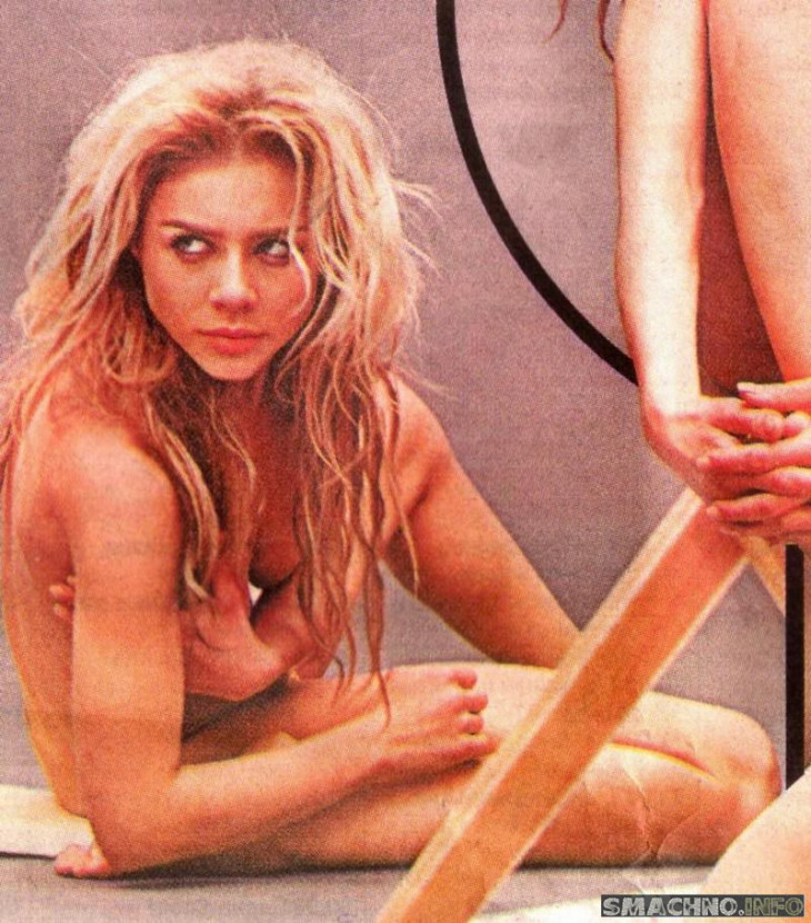 Невероятно сексуальная и красивая - голая Тина Кароль в очень большой подбо...